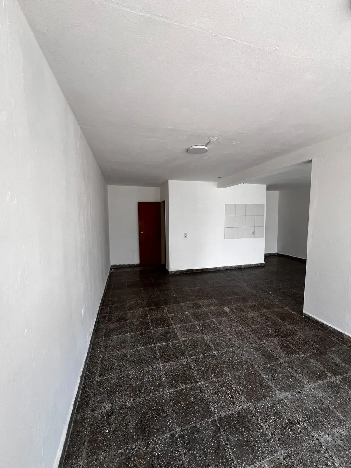 Local comercial con doble vidriera - foto 3