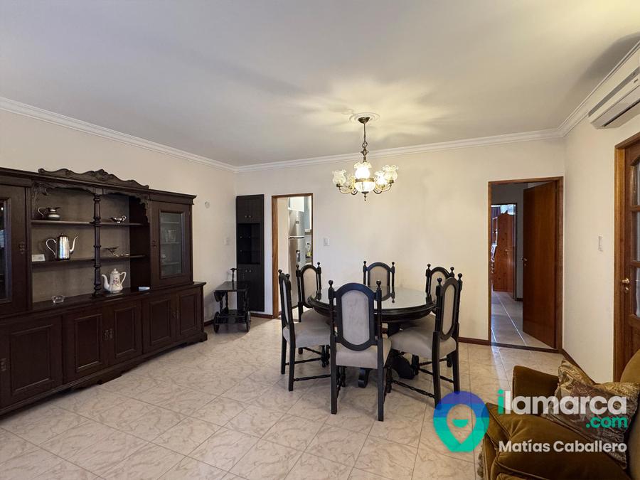 4 dormitorios en barrio Chateau, 2 casas en 1 todo en PB y renovado – foto 2