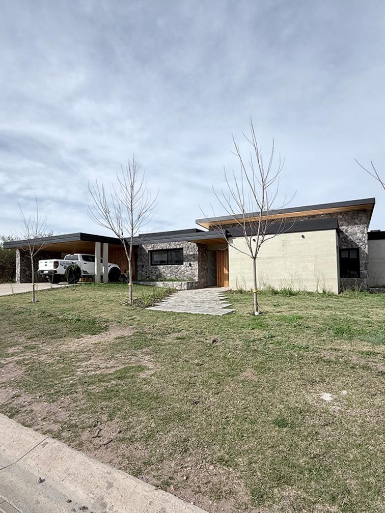 Casa a estrenar con fondo al Golf en El Terrón - planta baja – foto 3
