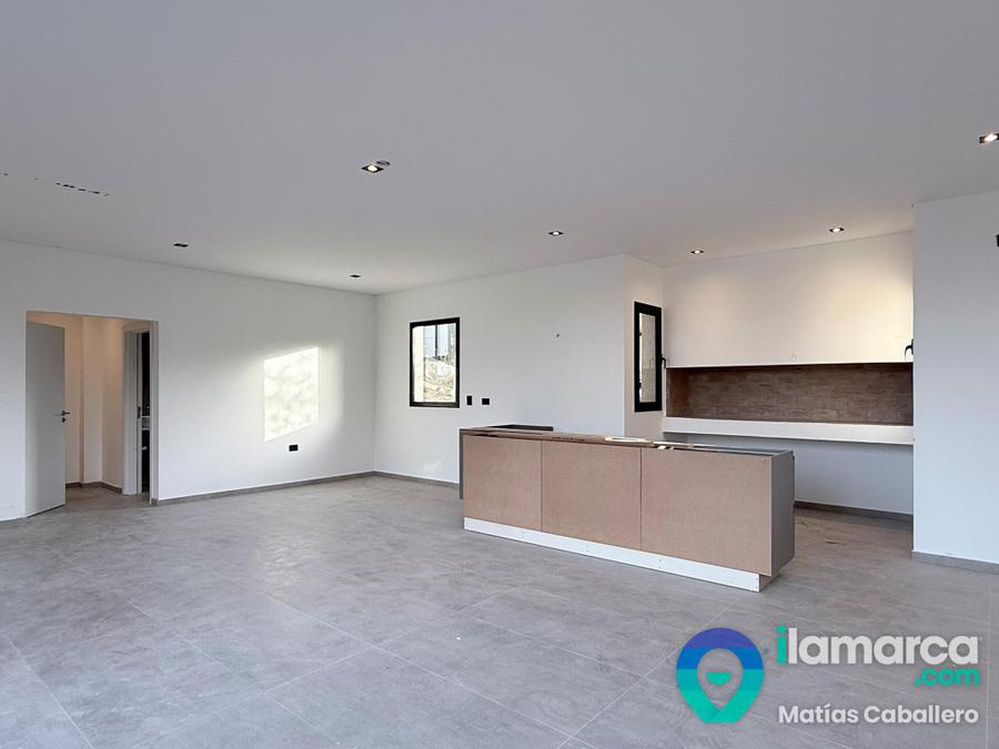 Casa a estrenar en Estancia Q2 — quincho independiente – foto 11