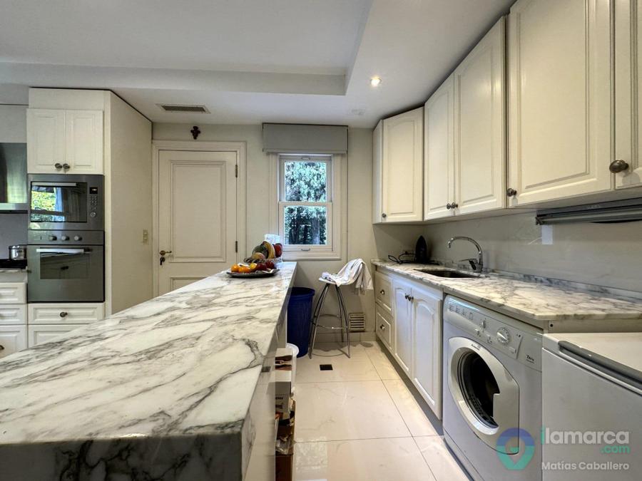 Casa de categoría en Las Delicias,  4 dormitorios, piscina climatizada y quincho, U$S 850.000 – foto 32