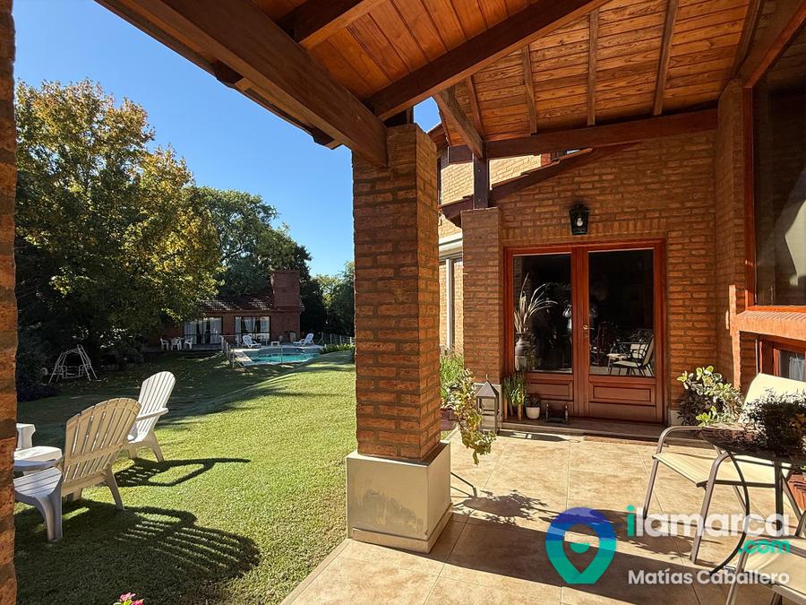 Casa familiar en Lomas de La Carolina: 3 dorm., pileta y quincho completo – foto 24