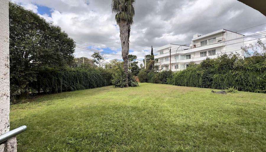 Casa a reciclar con 1323 m2 frente a plaza del Zorrilla en Cerro de Las Rosas – foto 45