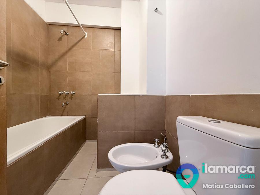 Dúplex moderno de 2 dormitorios con posibilidad de 3° dormitorio en Lomas del Chateau – foto 12
