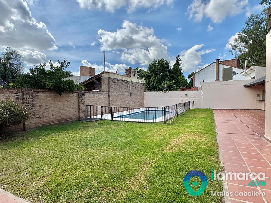 Casa en Alto Palermo | 4 dormitorios, pileta y gran terreno – foto 27