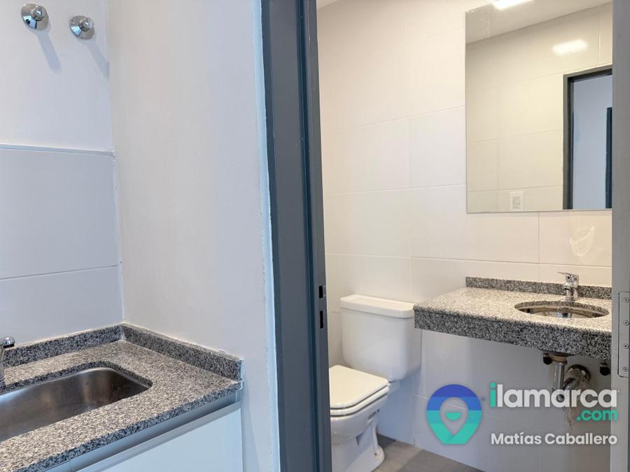 Oficina de 250 m² en Av. Colón, Alto Alberdi: dos naves y 4 baños – foto 12