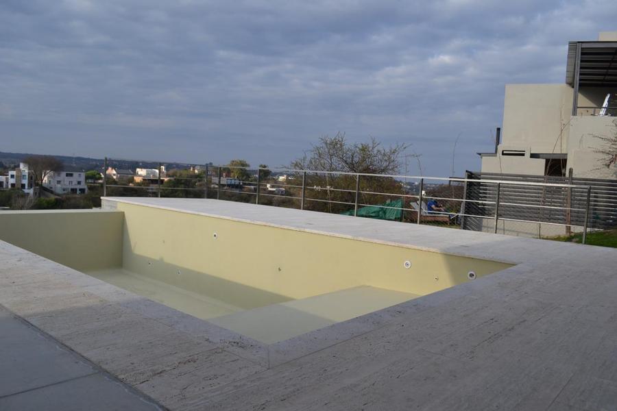 q2 Minimalista óptima orientación y vistas! – foto 7