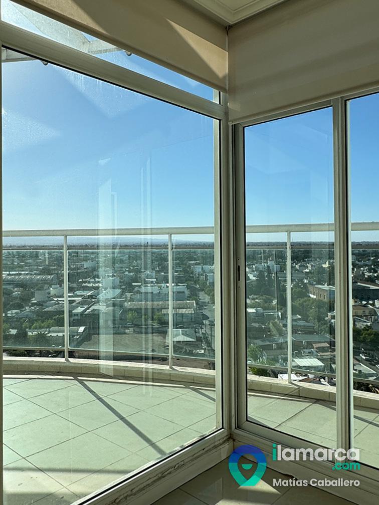 Único penthouse con terraza propia en Miracielos — General Paz, 4 cocheras – foto 15