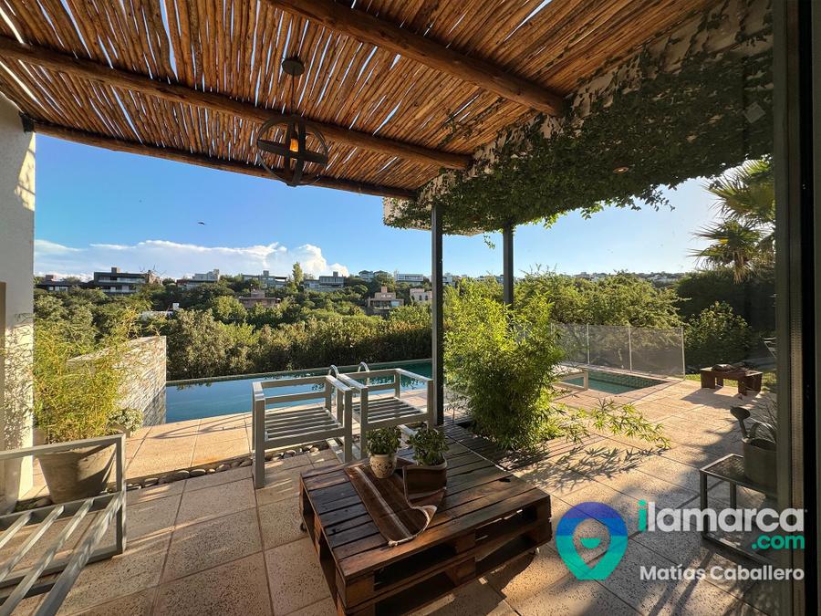 Casa a la venta de 4 dormitorios en q2 de Categoría – foto 19