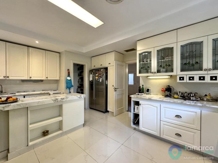 Casa de categoría en Las Delicias,  4 dormitorios, piscina climatizada y quincho, U$S 850.000 – foto 28