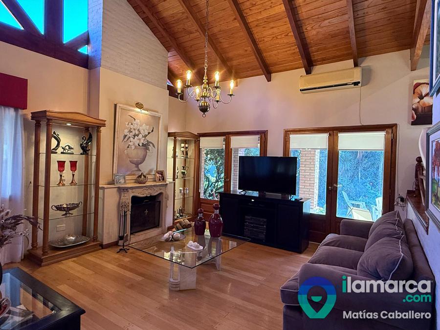 Casa familiar en Lomas de La Carolina: 3 dorm., pileta y quincho completo – foto 5