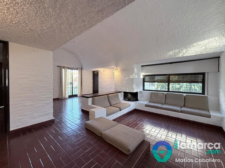 Casa en Venta y Alquiler en Urca, Amplio Terreno, Pileta y Excelente Entorno Residencial – foto 21