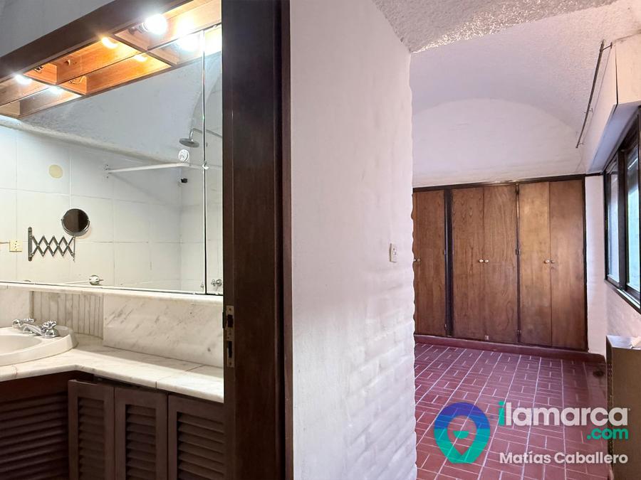 Casa en Venta y Alquiler en Urca, Amplio Terreno, Pileta y Excelente Entorno Residencial – foto 11