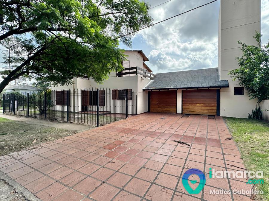 Casa en Alto Palermo | 4 dormitorios, pileta y gran terreno – foto 1