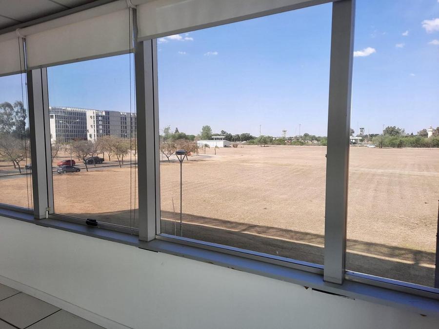 Oficina de 456m2 en Parque Empresarial Córdoba – foto 15