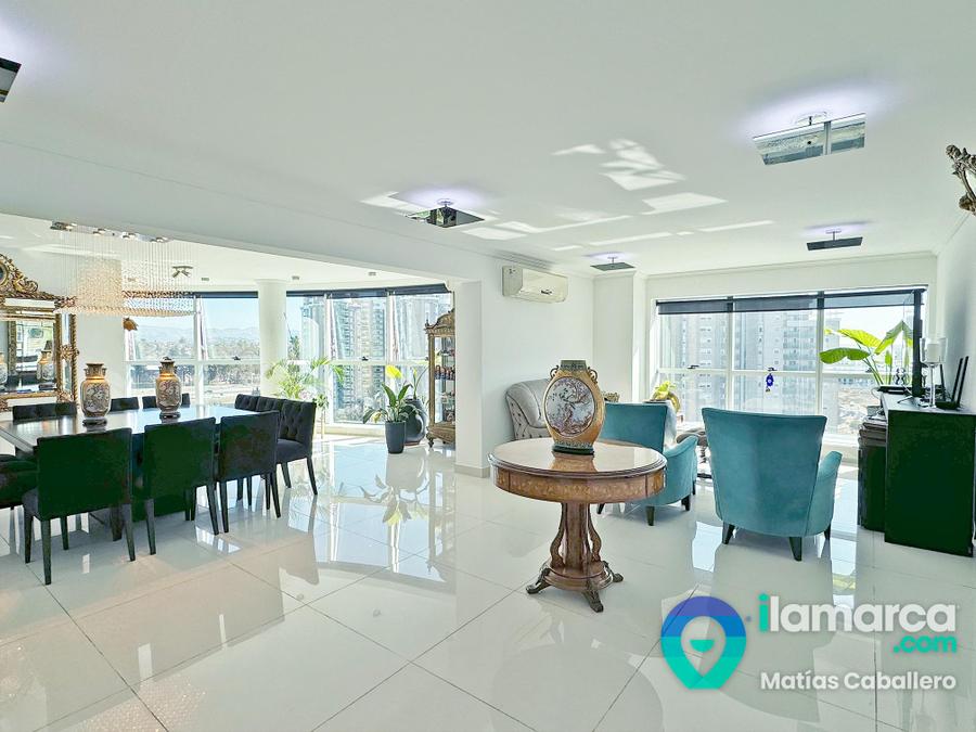 Piso entero de 4 dormitorios a la venta en Torre Vip Uritorco en altos de Villa Sol, 450 m2 – foto 1