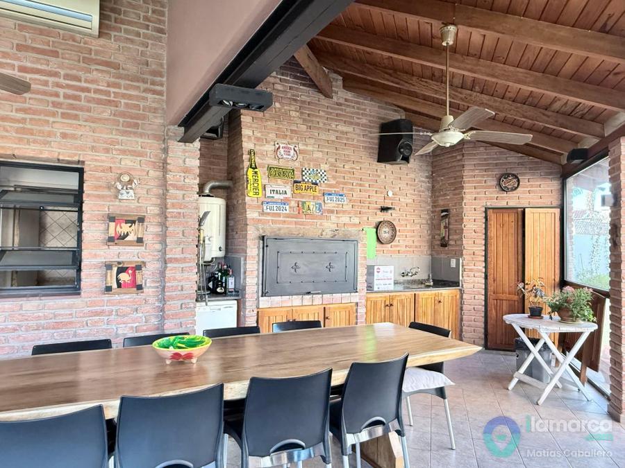 CASA EN VENTA EN URCA - DOBLE TERRENO 770 M² - 4 DORMITORIOS, PILETA Y QUINCHO – foto 21