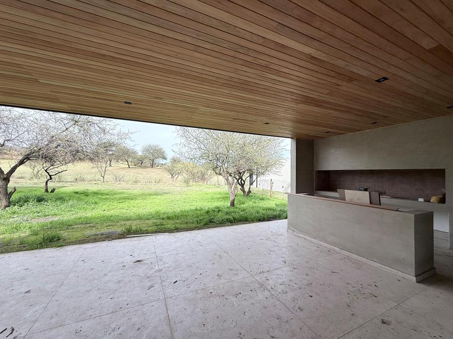 Casa a estrenar con fondo al Golf en El Terrón - planta baja – foto 7