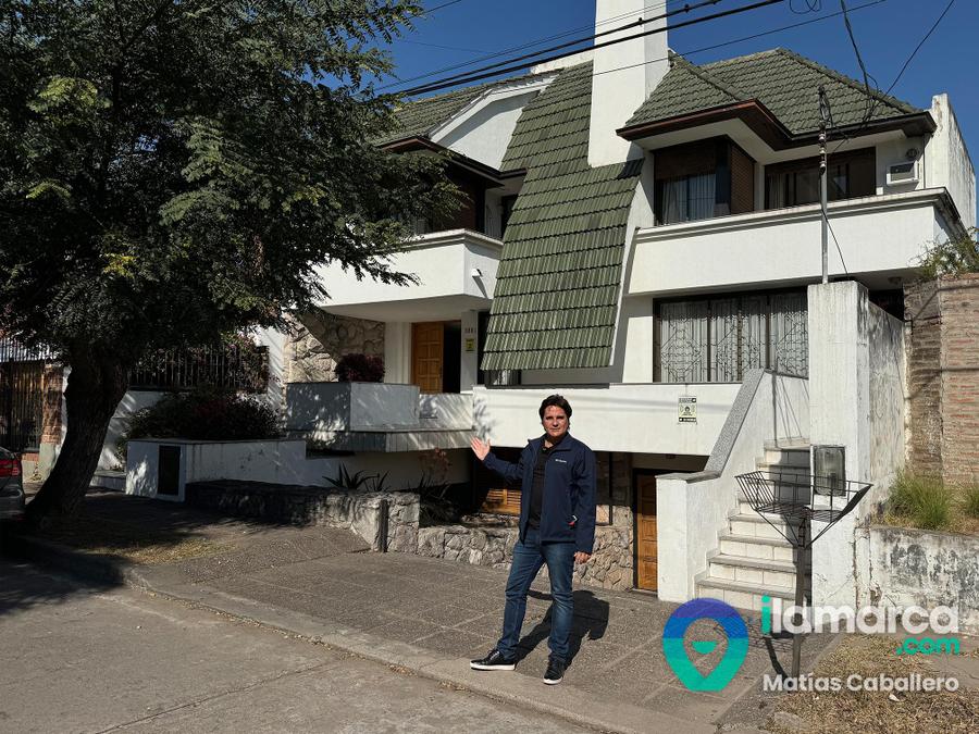 Casa a la venta en Urca de 5 dormitorios aceptar menor en Urca – foto 15