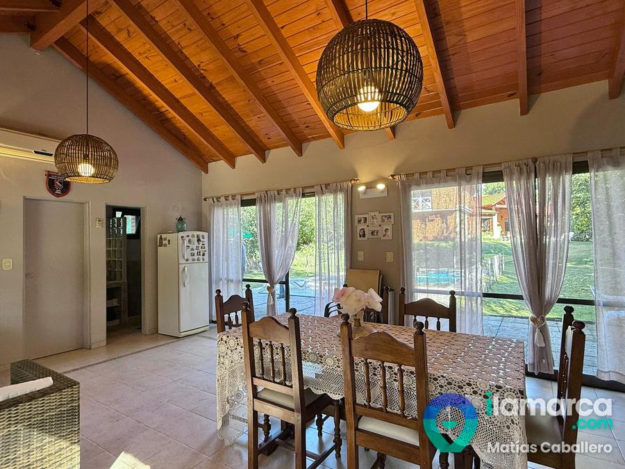 Casa familiar en Lomas de La Carolina: 3 dorm., pileta y quincho completo – foto 35