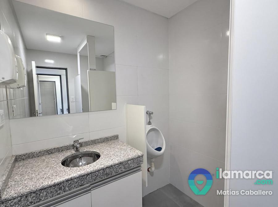 Oficina de 250 m² en Av. Colón, Alto Alberdi: dos naves y 4 baños – foto 11