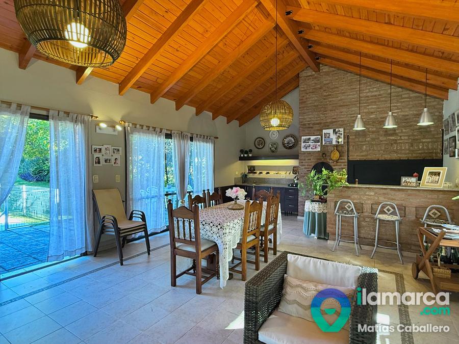 Casa familiar en Lomas de La Carolina: 3 dorm., pileta y quincho completo – foto 33