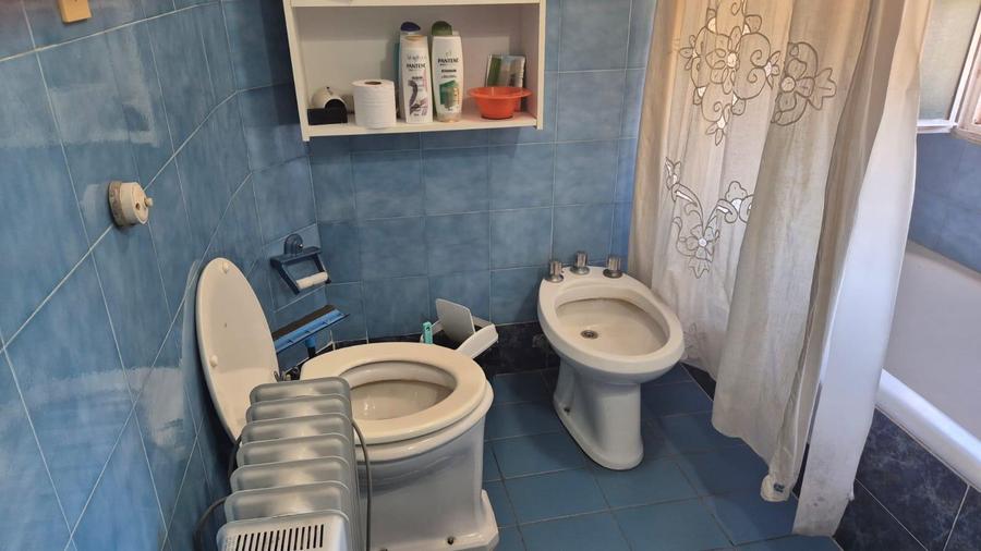 Casa a reciclar con 1323 m2 frente a plaza del Zorrilla en Cerro de Las Rosas – foto 12