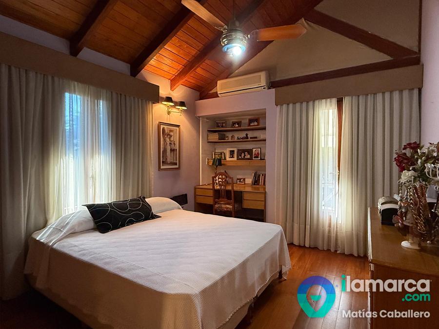 Casa familiar en Lomas de La Carolina: 3 dorm., pileta y quincho completo – foto 23