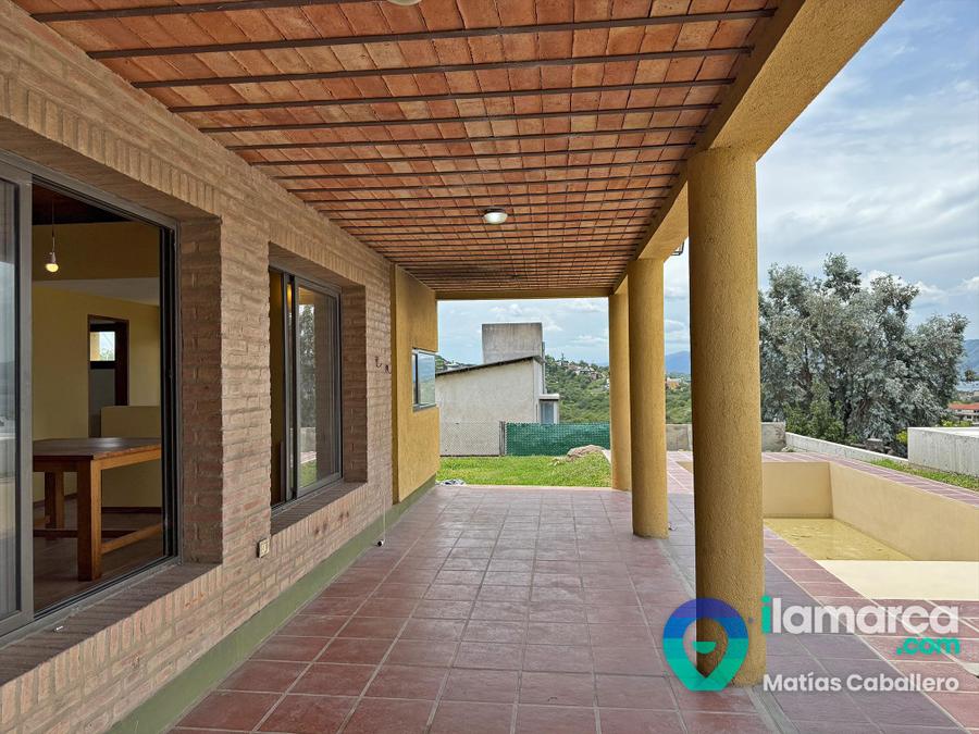 Villa del Lago en Carlos Paz toda en planta baja con vistas increibles – foto 12