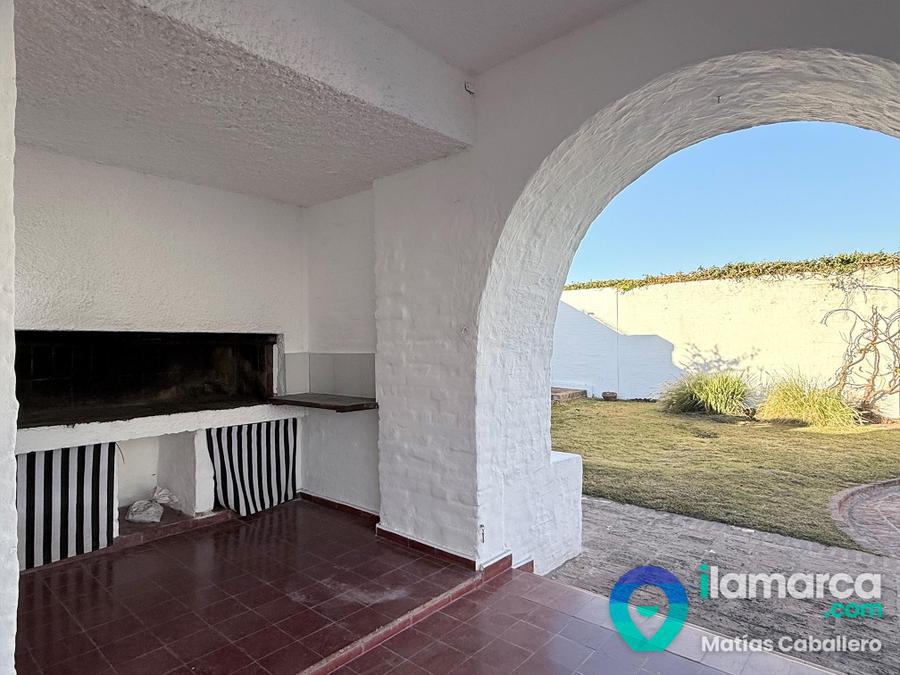 Casa en Venta y Alquiler en Urca, Amplio Terreno, Pileta y Excelente Entorno Residencial – foto 19