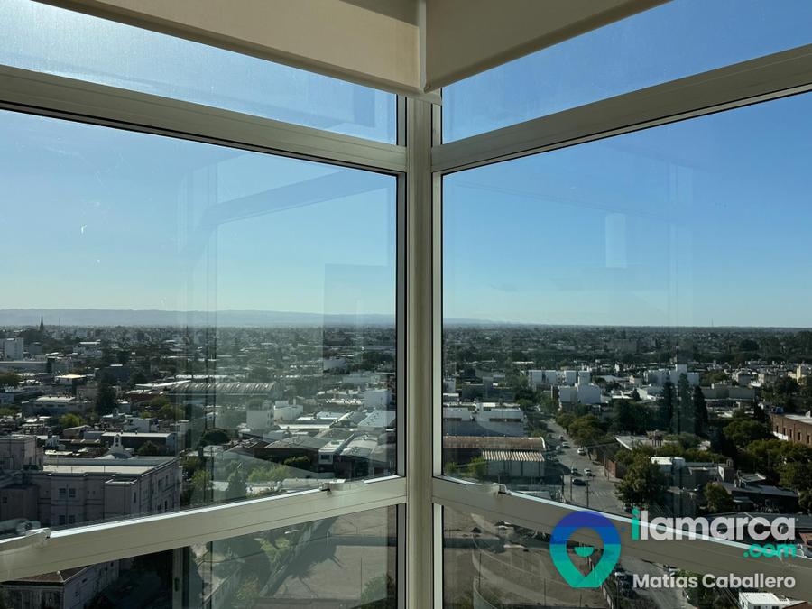 Único penthouse con terraza propia en Miracielos — General Paz, 4 cocheras – foto 10