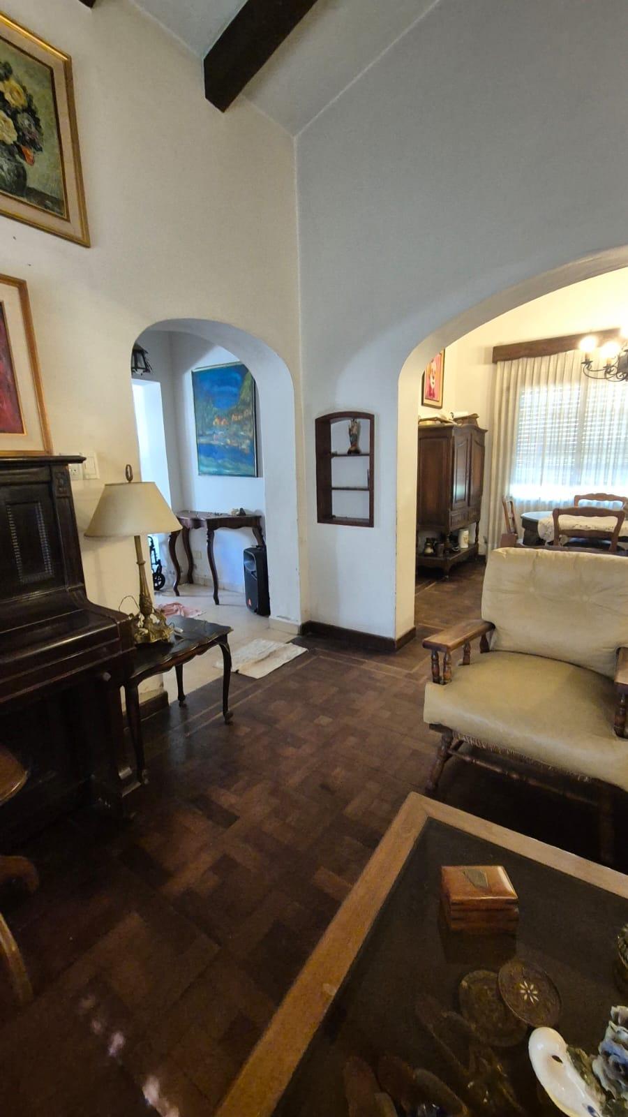 Casa a reciclar con 1323 m2 frente a plaza del Zorrilla en Cerro de Las Rosas – foto 29