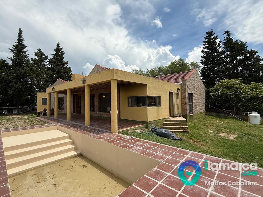 Villa del Lago en Carlos Paz toda en planta baja con vistas increibles – foto 14