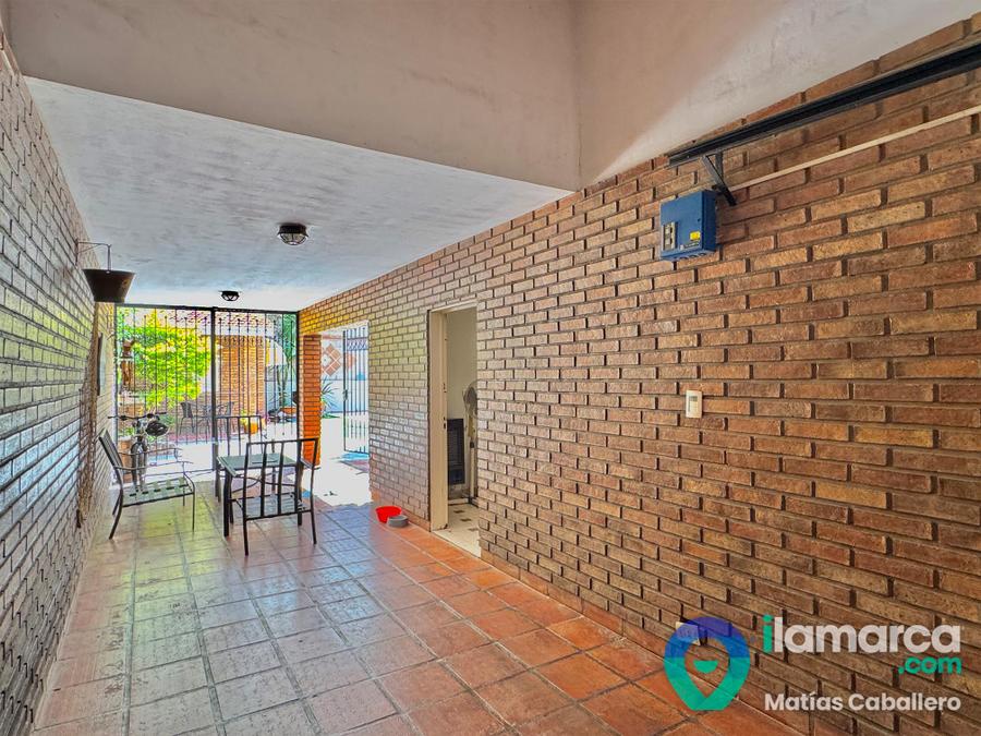Casa en venta en Urca: 5 dormitorios, pileta y cochera doble – foto 27
