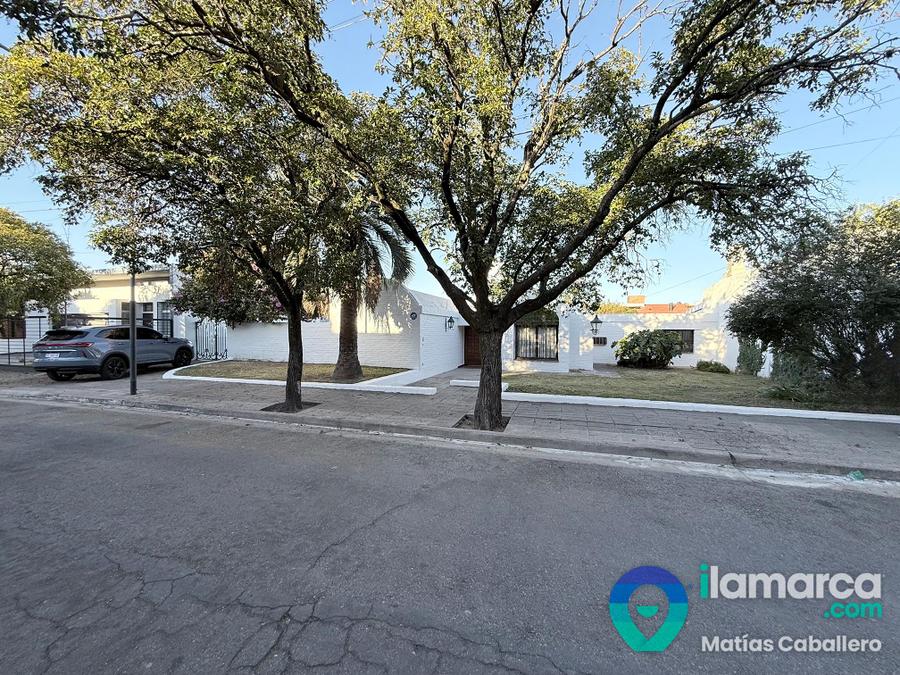 Casa en Venta y Alquiler en Urca, Amplio Terreno, Pileta y Excelente Entorno Residencial – foto 2