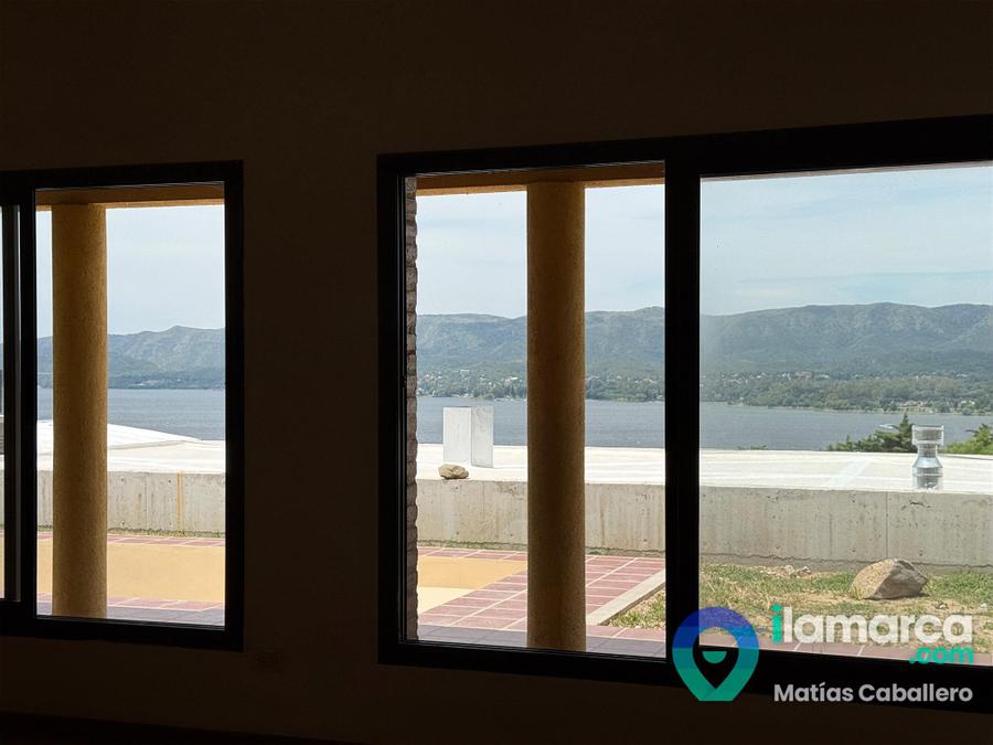 Villa del Lago en Carlos Paz toda en planta baja con vistas increibles – foto 8