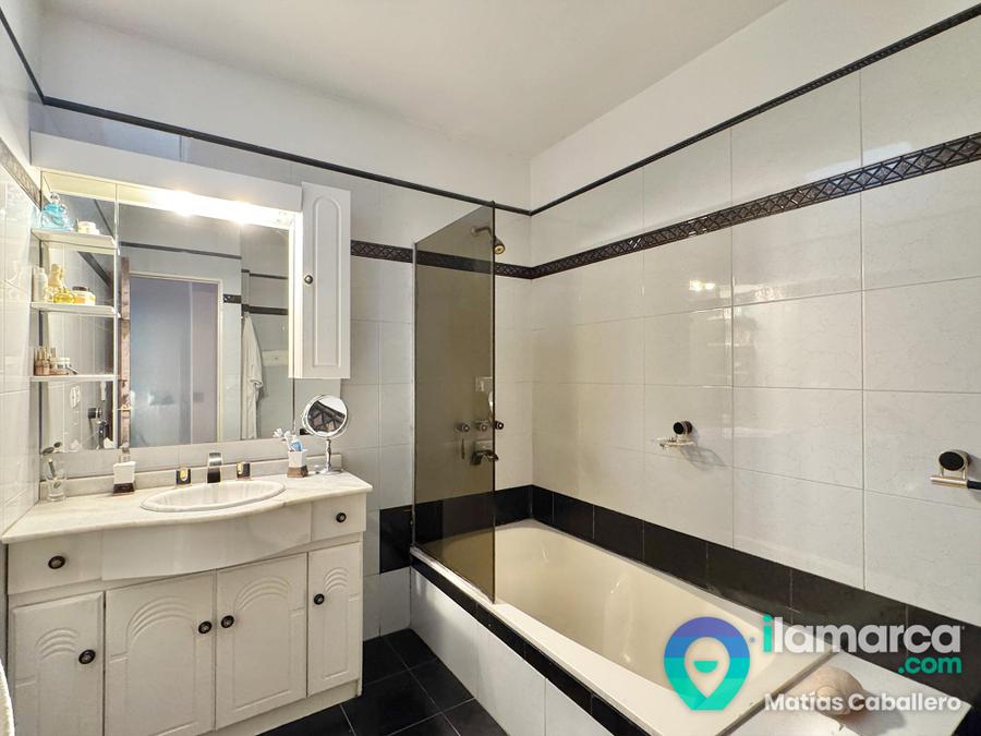 Casa en venta en Urca: 5 dormitorios, pileta y cochera doble – foto 14