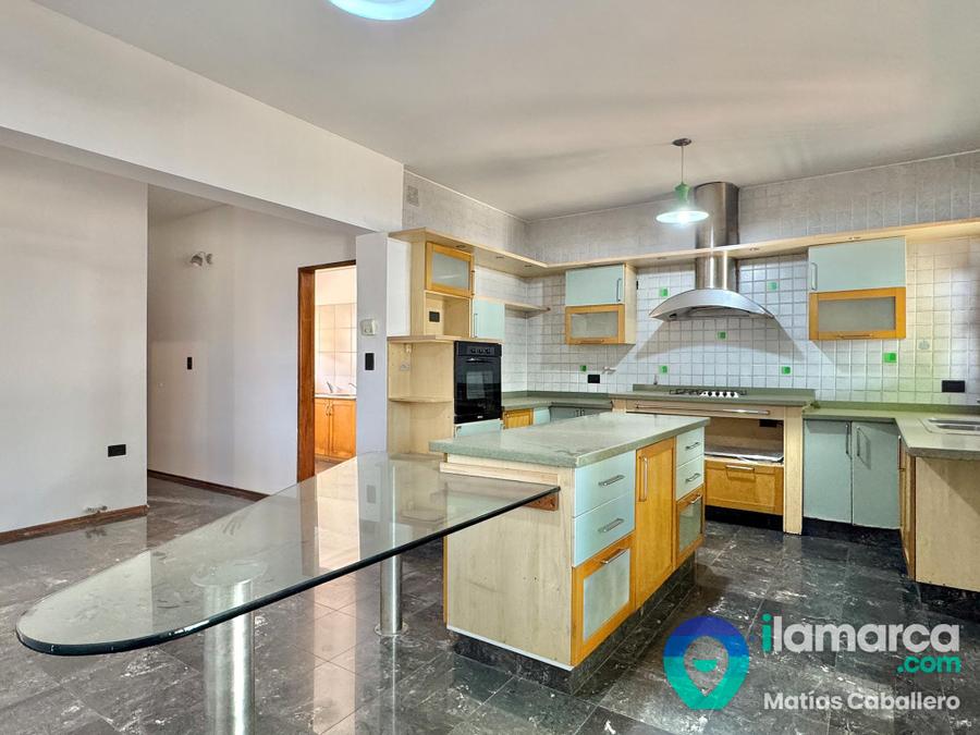 Casa en Alto Palermo | 4 dormitorios, pileta y gran terreno – foto 9