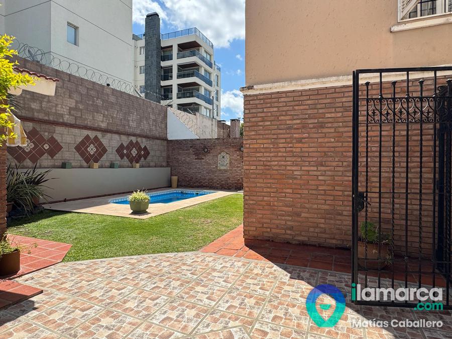 Casa en venta en Urca: 5 dormitorios, pileta y cochera doble – foto 28