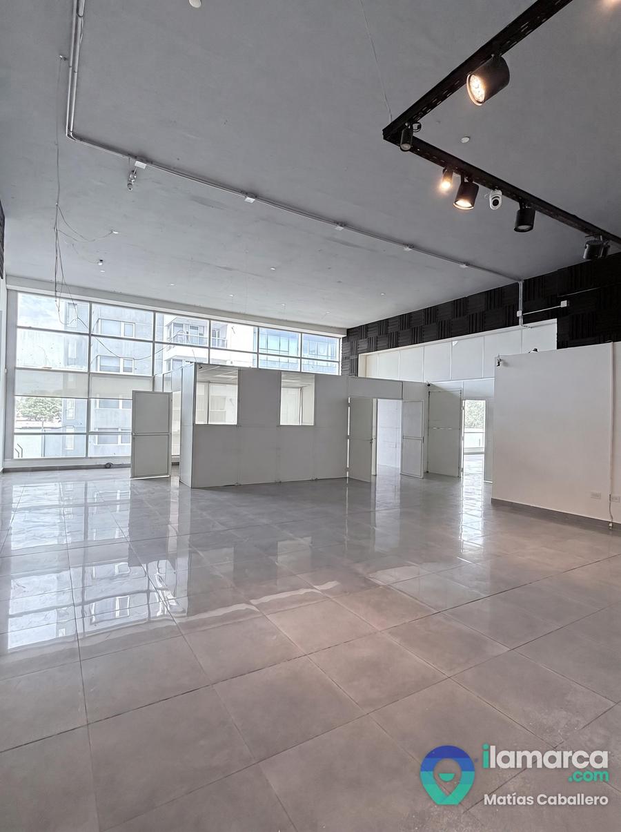 Oficina de 250 m² en Av. Colón, Alto Alberdi: dos naves y 4 baños – foto 18