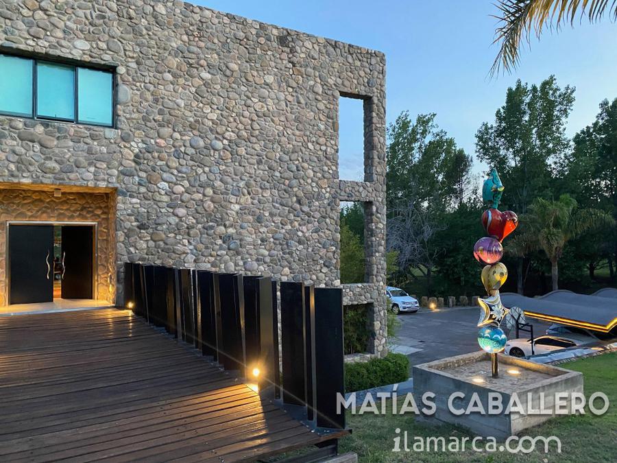 Casa a la venta en Lomas de la Carolina pensada como un hotel para la familia y amigos – foto 15