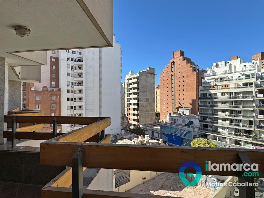 Piso entero en Nueva Córdoba de 3 dormitorios en suite mas dep de servicio 210 m2 – foto 5