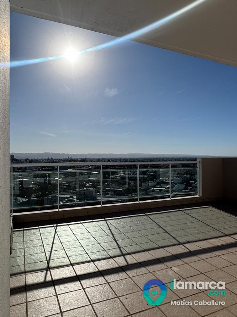 Único penthouse con terraza propia en Miracielos — General Paz, 4 cocheras – foto 19