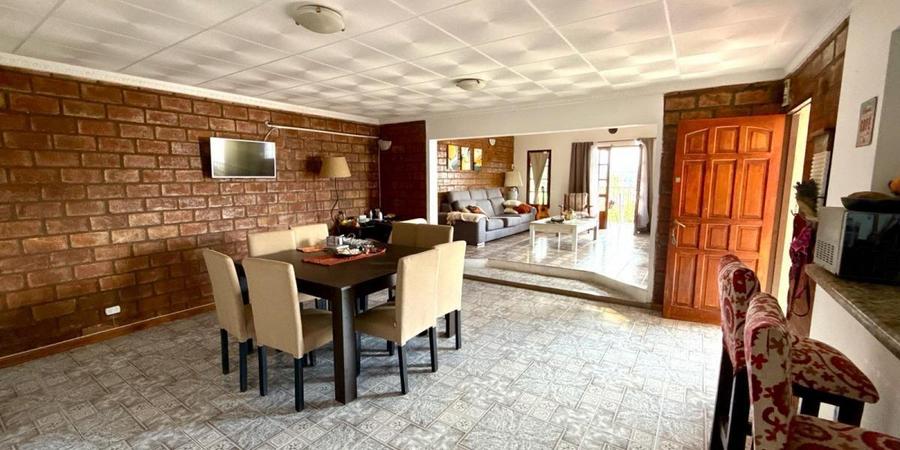 Propiedad Multifamiliar 294m² c/Pileta - Villa Carlos Paz – foto 18